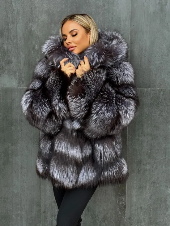Шуба натуральная из чернобурки с капюшоном - фото 7