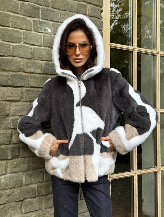 Норковая куртка с капюшоном - фото 8