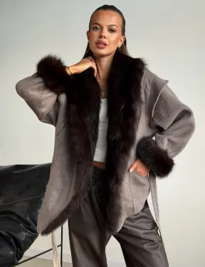 Пальто с мехом фишера - фото 7