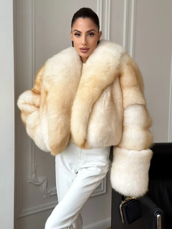 Шуба короткая из меха финского песца - фото 8