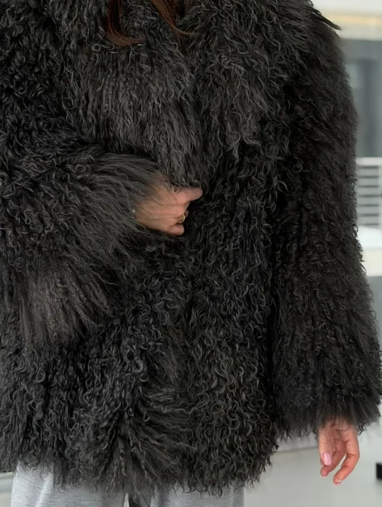 Шубка из ламы - фото 2