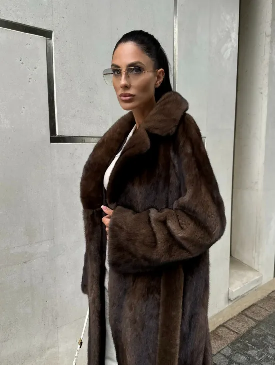 Женская винтажная шуба из аукционного меха норки Saga Furs - фото 7